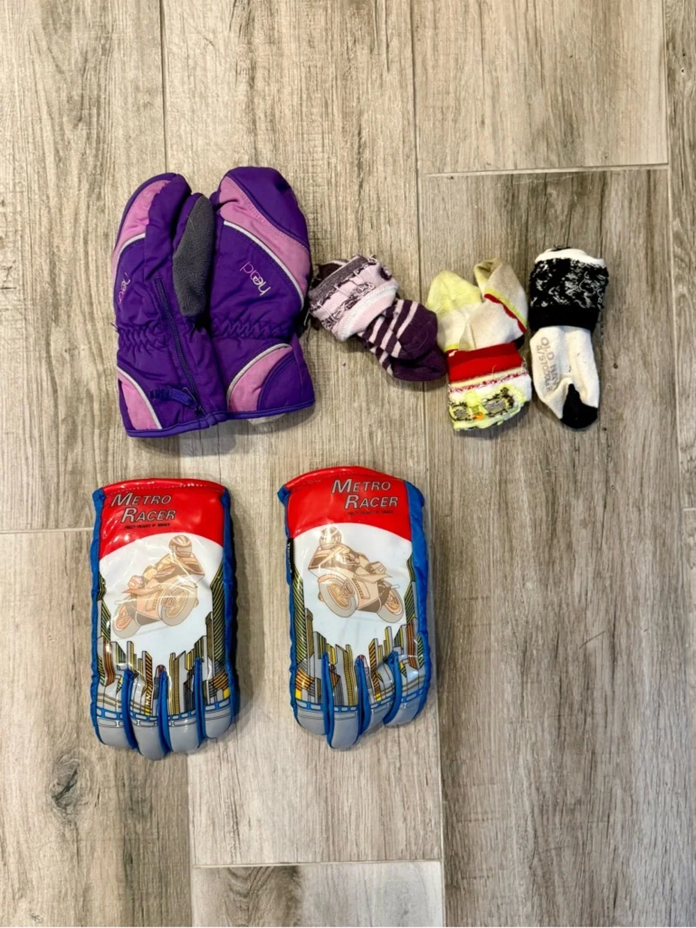 Purple Kids Winter Mittens Set